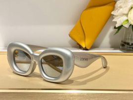 Picture of Loewe Sunglasses _SKUfw50175009fw